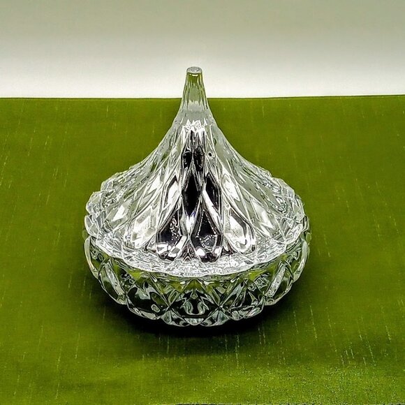 Shannon Crystal Hand Crafted Silver Mercury Glass Covered Candy Dish - Picture 1 of 6